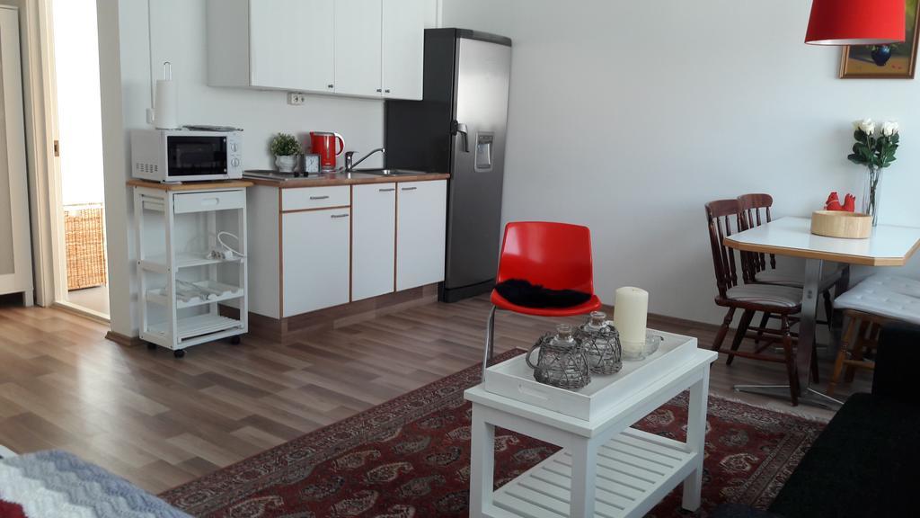 Skolavoerthustigur Apartments Reykjavík Buitenkant foto